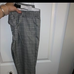 Gap plaid dress pants with tie